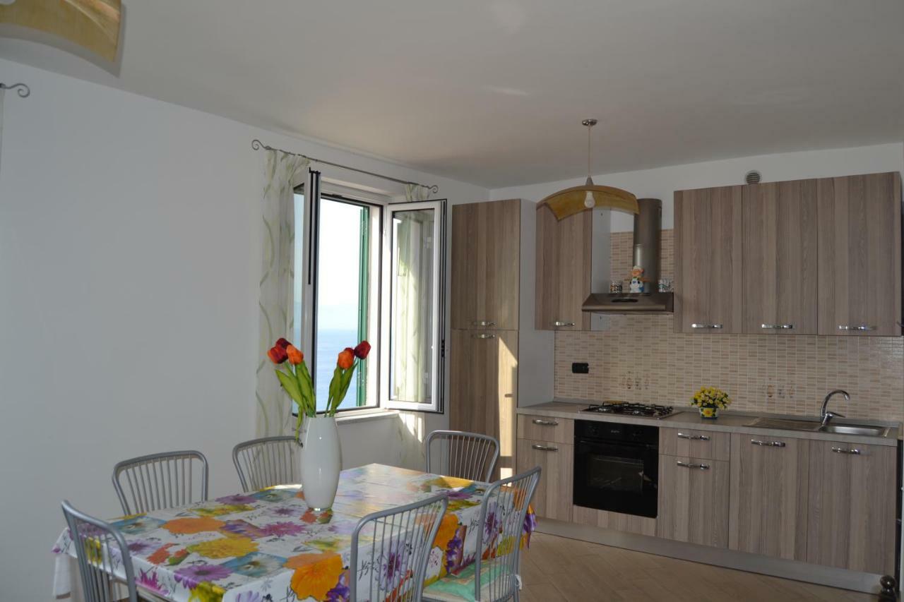 Il Terrazzo Su Pizzo Apartment Luaran gambar